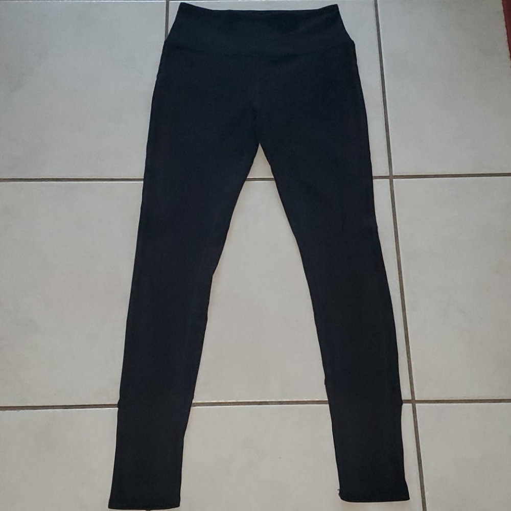 Alo yoga Lounge leggings Sz M